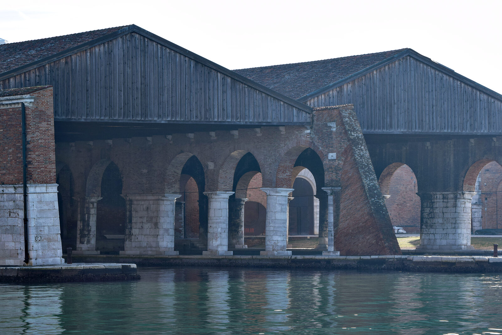 Arsenale : The Gaggiandre are a pair of shipyards constructed from 1568 to 1573