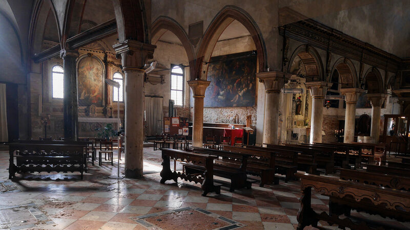 Campo San Giacomo : Definitely step inside — San Giacomo dall'Orio hides at least three fascinating curiosities waiting to be discovered