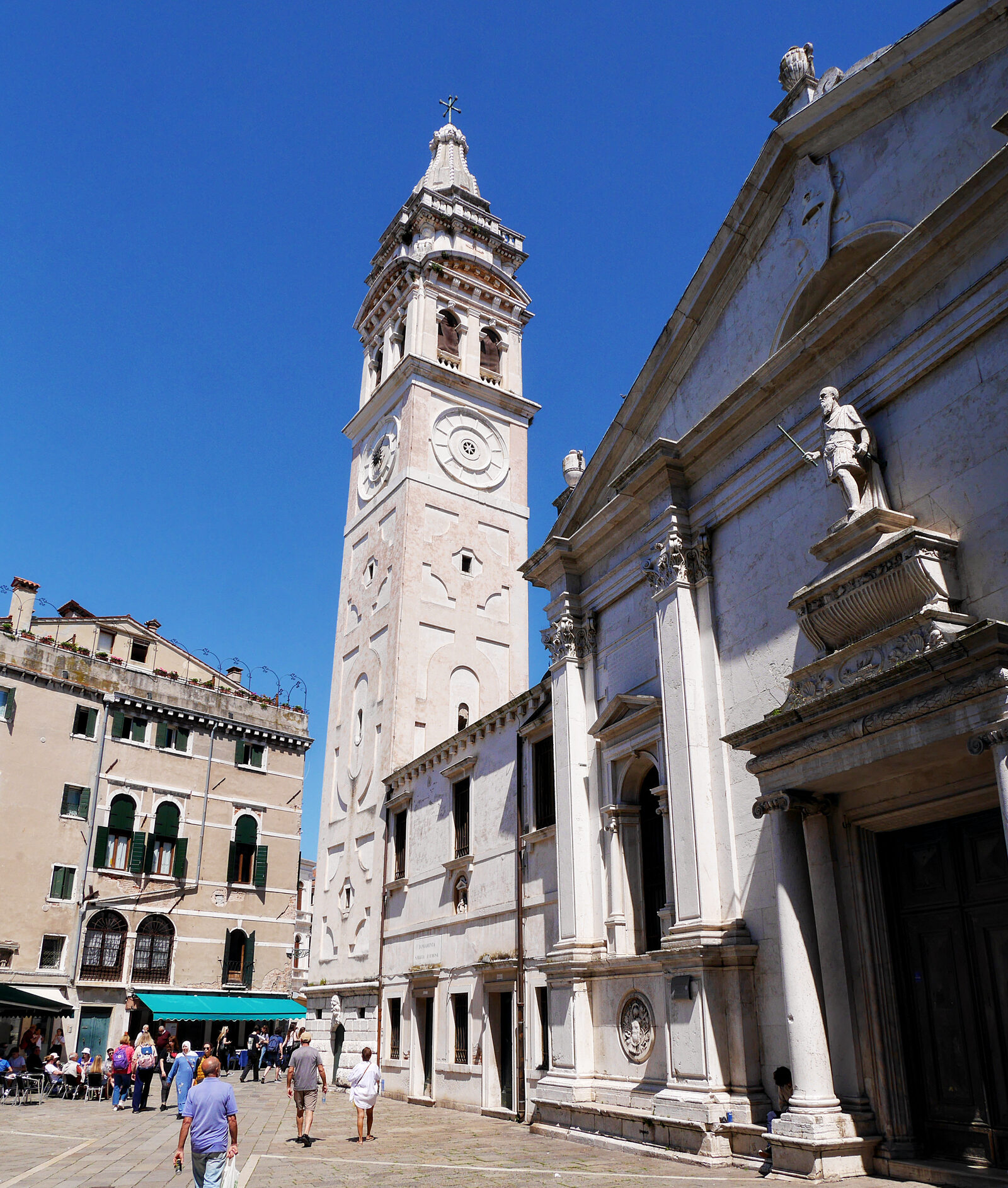 Campo Santa Maria Formosa : A quiet offshoot of the square unfolds on the church’s western side