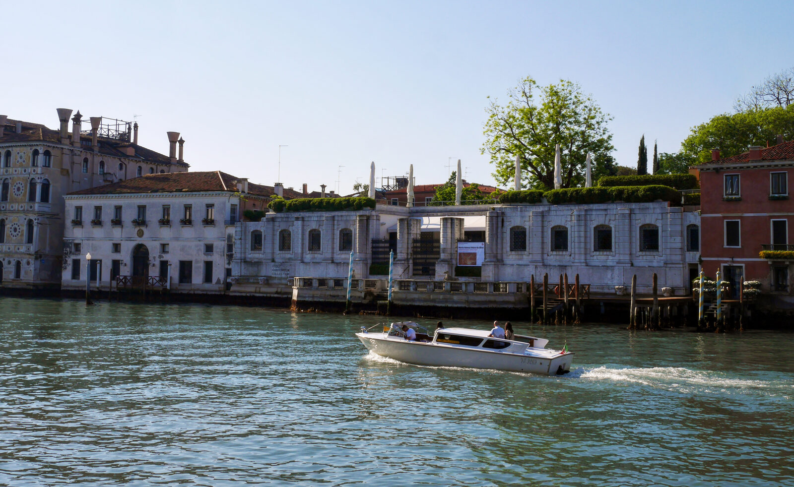 Canal Grande : Next door, more art finds its home at Peggy Guggenheim Collection in the unfinished Palazzo Venier dei Leoni