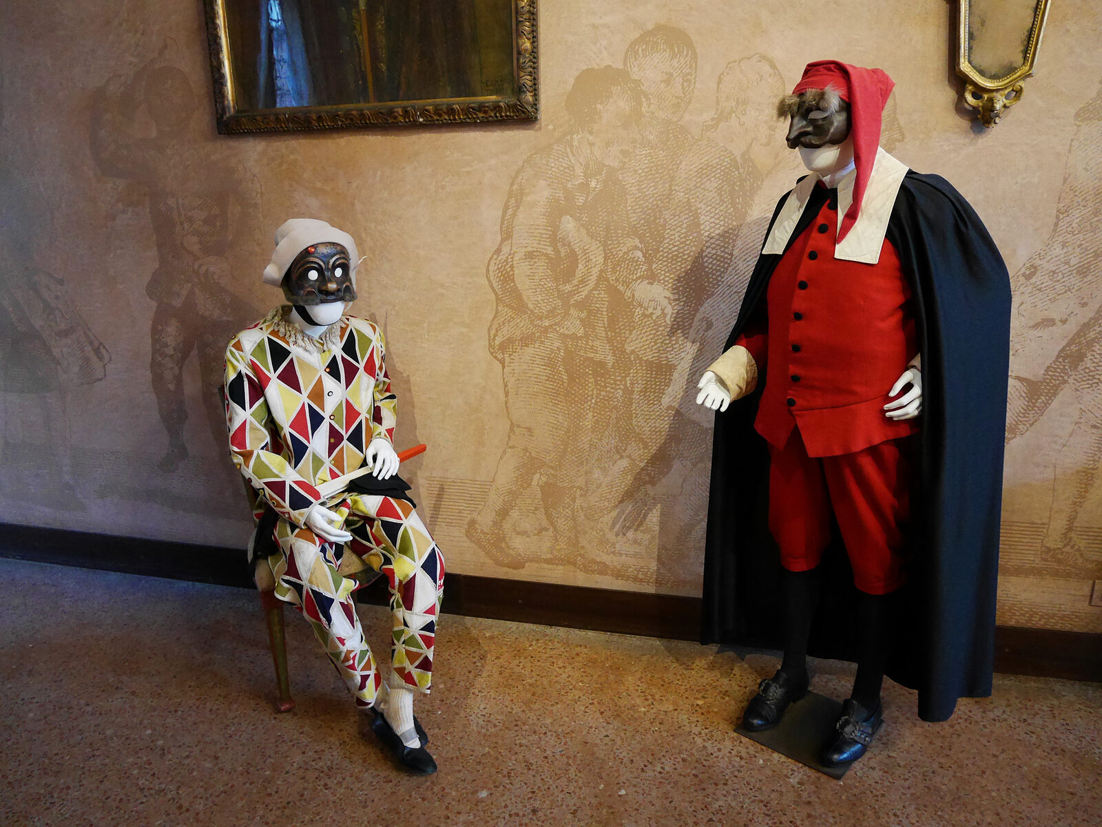 Carlo Goldoni's House : The museum also exhibits costumes from various plays written by Goldoni