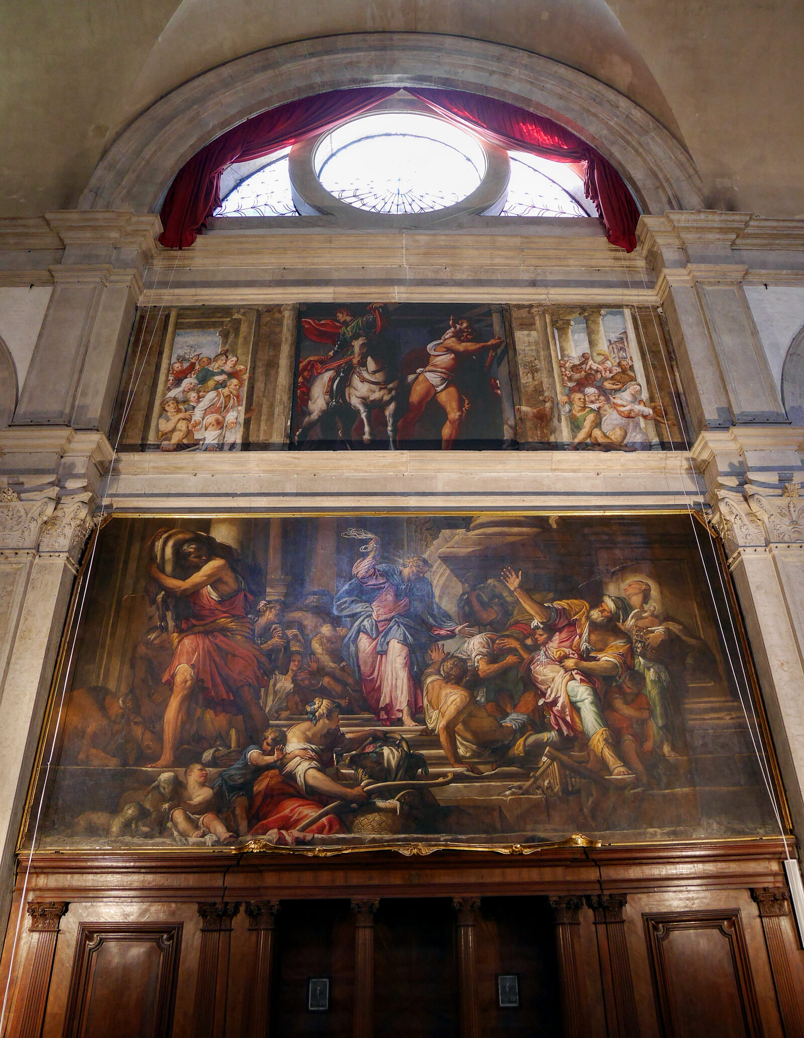 Chiesa di San Rocco : A depiction of a temperamental Christ by Giovanni Antonio Fumiani: 'Christ expels the merchants from the temple'