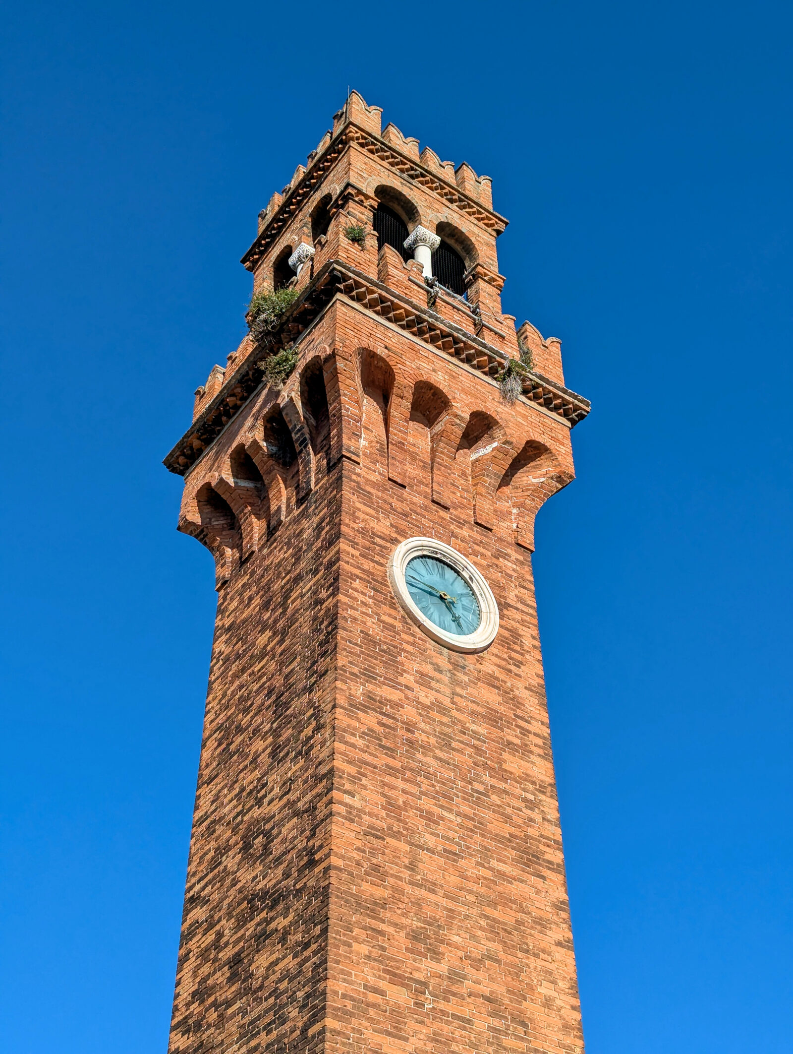 Murano : Built in 1890, the Clock Tower (Torre dell'Orologio) features a medieval style more typical of Tuscany than of Veneto