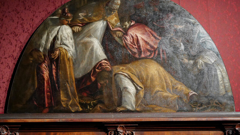 Palazzo Ducale : A striking painting in Sala della Quarantia Criminale, depicting the Submission of the emperor Frederick Barbarossa to Pope Alexander III