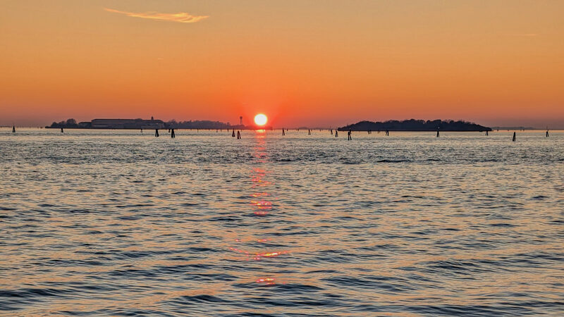 Parco delle Rimembranze : As is the case from nearby Giardini della Biennale, the sunsets are particularly stunning when viewed from the park.