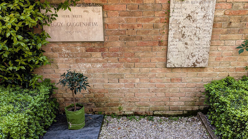 Peggy Guggenheim Collection : It must be a truly special - and rare - museum where the curator, along with her cherished pets, rests forever within its very walls