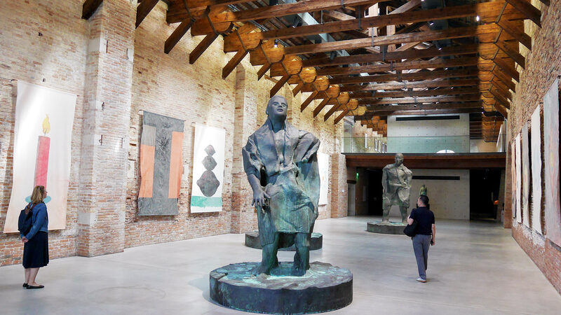 Punta della Dogana : The expansive ground-floor exhibition halls are flooded with natural light, clearly showcasing the clever transformation of the former customs building.
