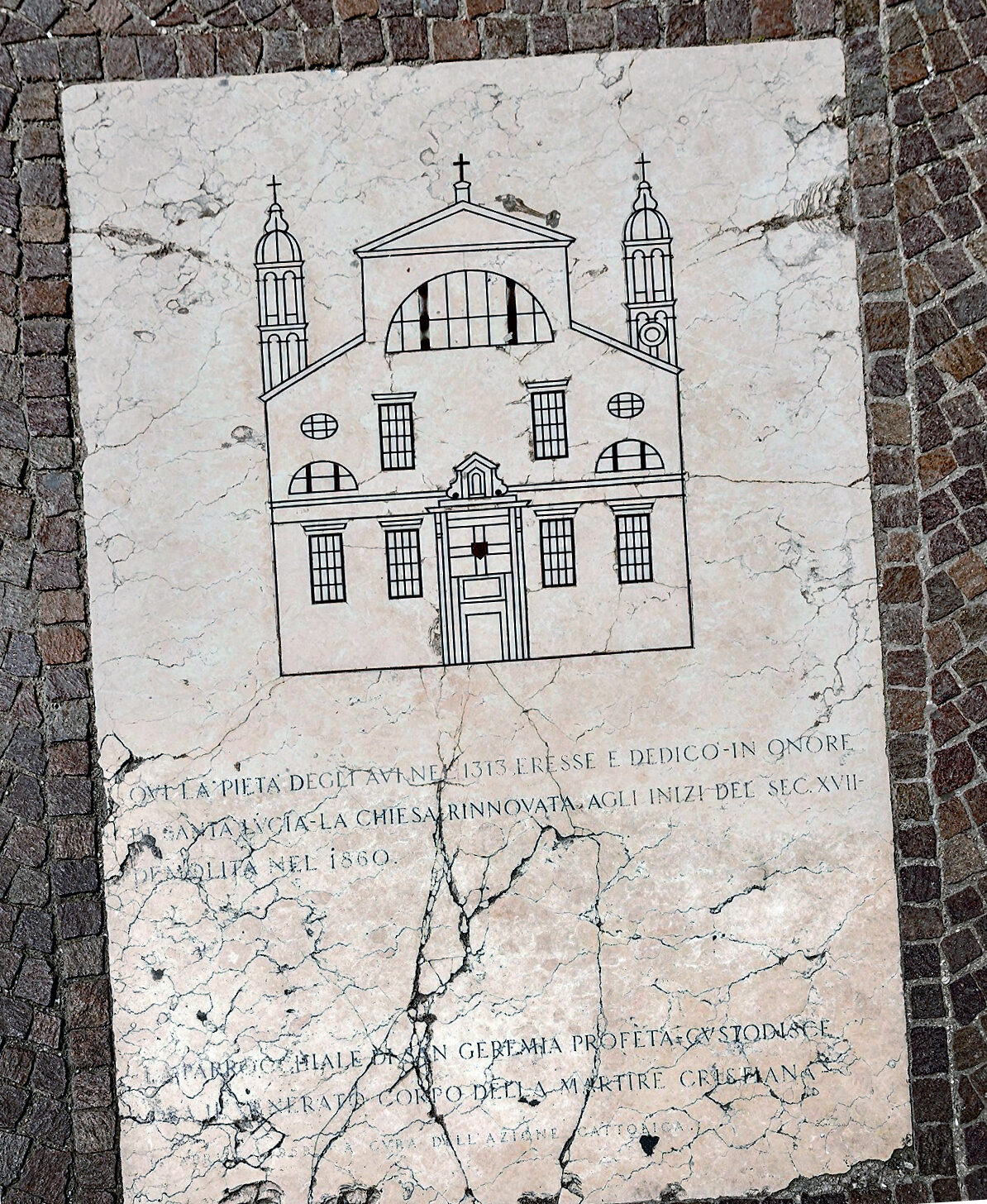 Venice Train Station : In front of the train station, there is a memorial plaque marking the former location of the Santa Lucia church