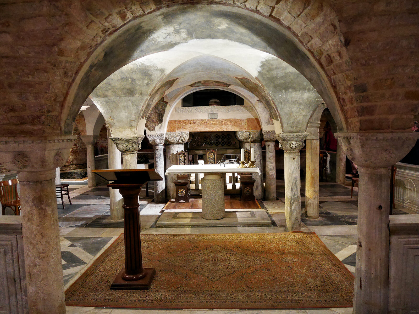 St. Mark's Basilica : Also part of the evening tour is the unique opportunity to descend into the Basilica's ancient stone heart: the crypt