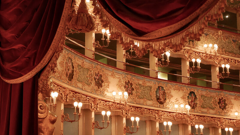 Teatro La Fenice : The boxes were designed not only to watch the performance but also to be seen by the other spectators - view from the royal box