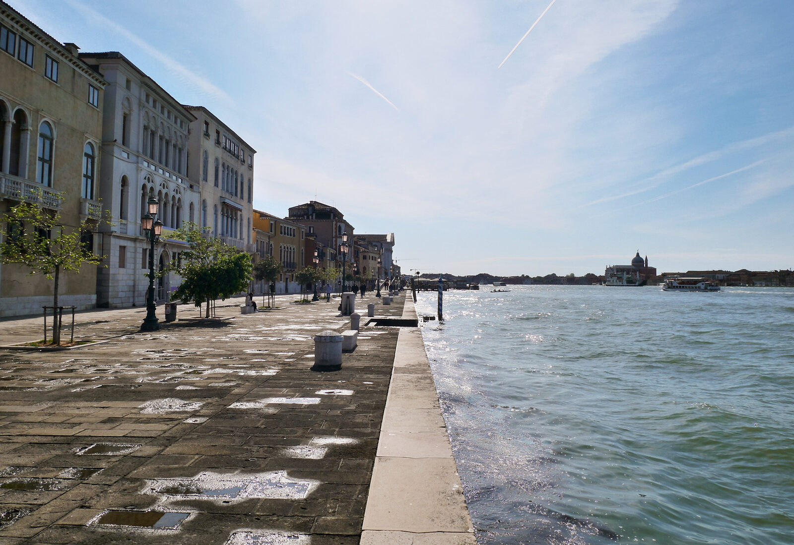 Zattere : Zattere ranks as the second-widest promenade in the city, following Riva degli Schiavoni, and it’s perfect for a quiet walk along the water